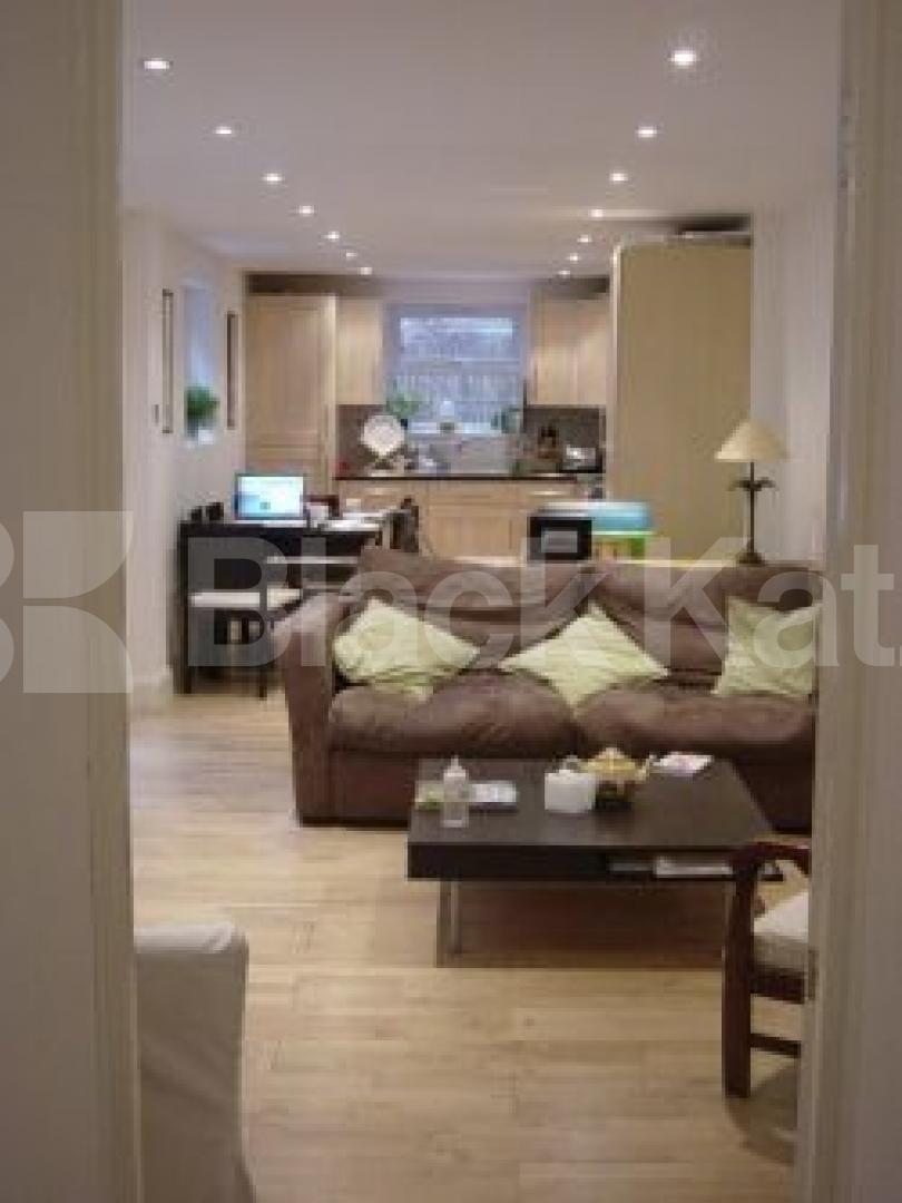 			2 Bedroom, 1 bath, 1 reception Flat			 Solon Road, Brixton-Clapham